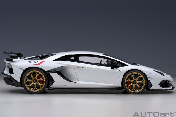 AmiAmi [Character & Hobby Shop] | 1/18 Lamborghini Aventador SVJ