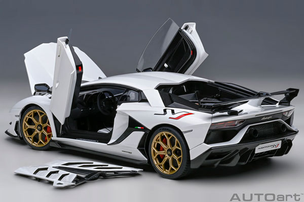 AmiAmi [Character & Hobby Shop] | 1/18 Lamborghini Aventador SVJ