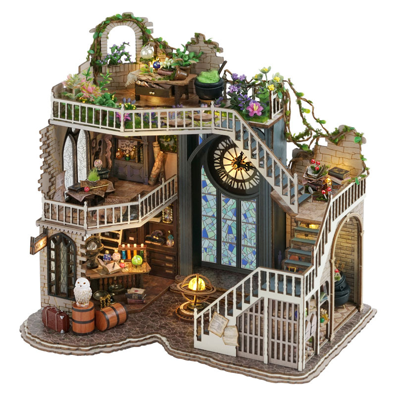 Dollhouse Miniature Set of 8 Shop Tools by International Miniatures