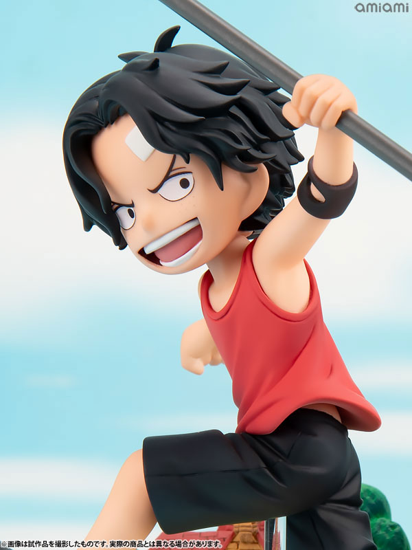 One Piece G.E.M. Series - Statuette Monkey D. Luffy Run! Run! Run