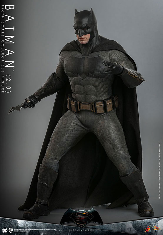 DC COMICS – Batman v Superman : L'Aube de la Justice Figurine Movie  Masterpiece 1/6 Batman 2.0 Deluxe Version 30 cm - Le Manoir des Comics