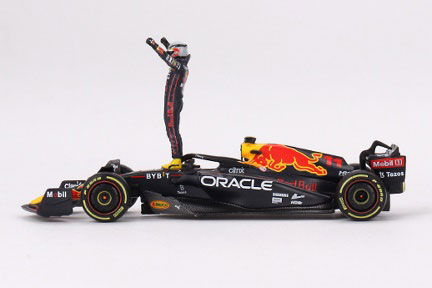 AmiAmi [Character & Hobby Shop] | 1/64 Oracle Red Bull Racing RB18 
