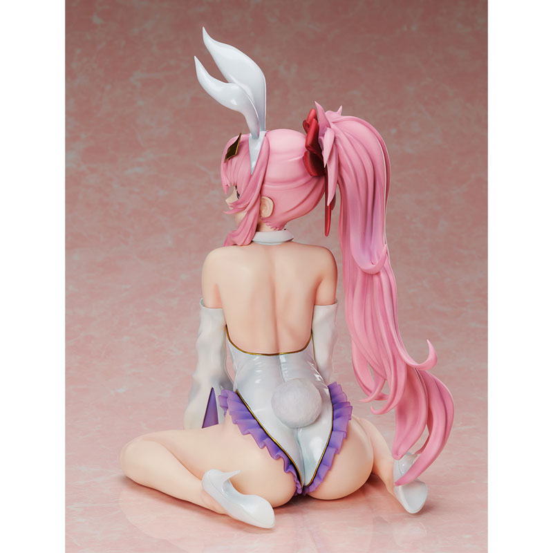 Amazon.co.jp: ラクス・クライン バニーVer. 1/4スケール