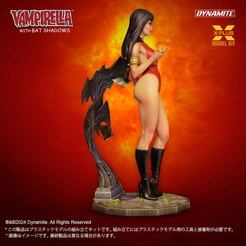 AmiAmi [Character & Hobby Shop] | 1/8 Scale Vampirella with Bat Shadows  Plastic Model Kit(Released)