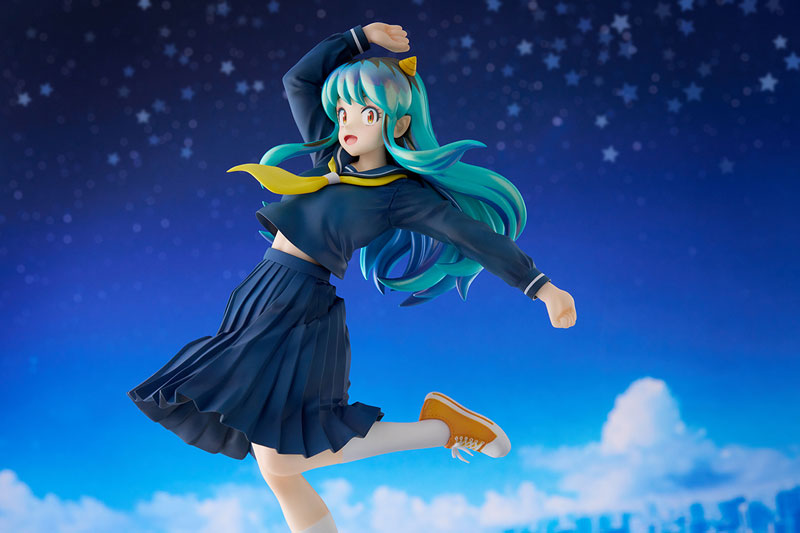LUM 745 制服バージョン フィギュア LUM 745 制服バージョン フィギュア