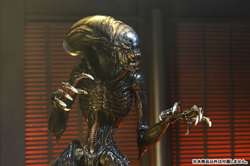 Alien: Romulus Xenomorph ネカ スコーチド エイリアン Alien: Romulus Bundle – NECA