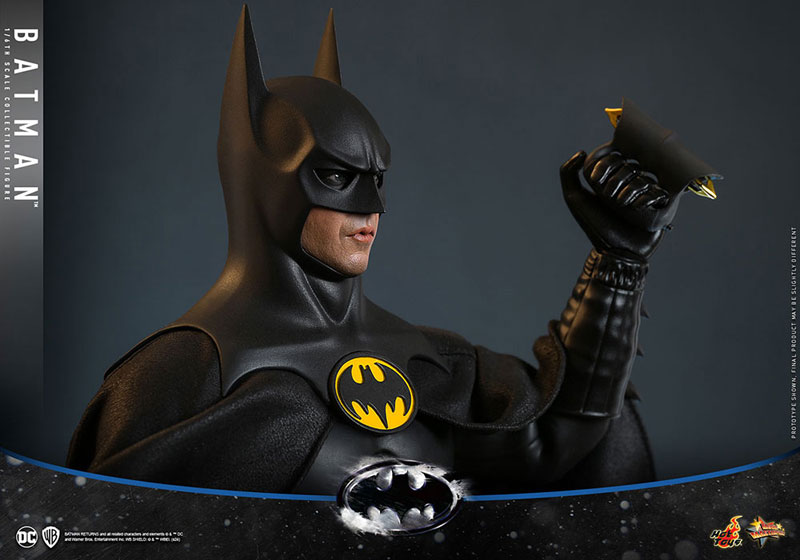HOTTOYS MOVIE MASTERPIECE バットマン RETURNS Movie Masterpiece - 1/6 Scale Fully Poseable Figure: Batman