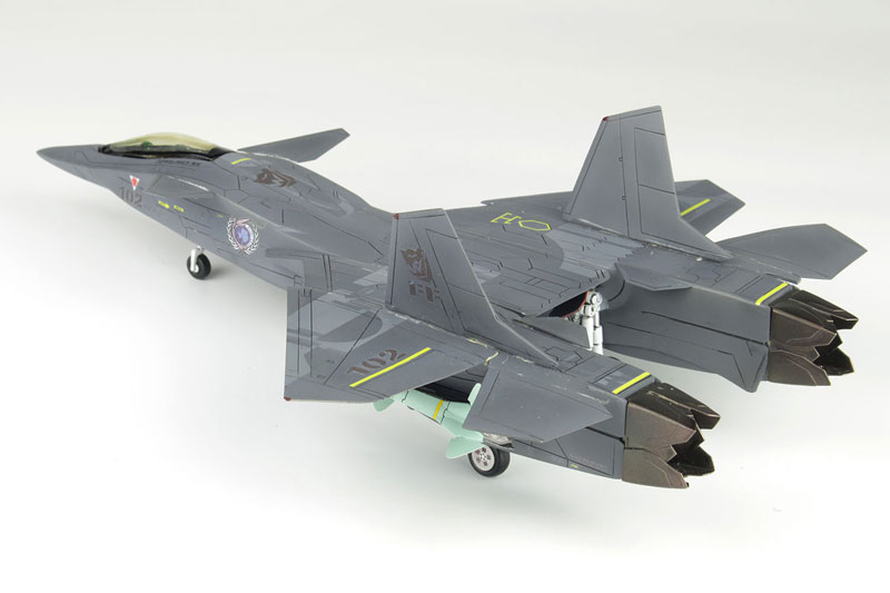 AmiAmi [Character & Hobby Shop] | 1/72 Yukikaze FFR-31 Sylphid AAM