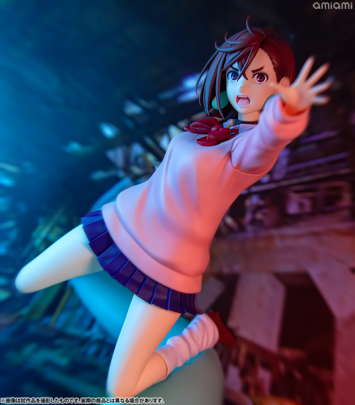 Figurine Anime Ayase Momo - PVC - 8 Cm - Mini Statue Collection Décoration - Cadeau Fan