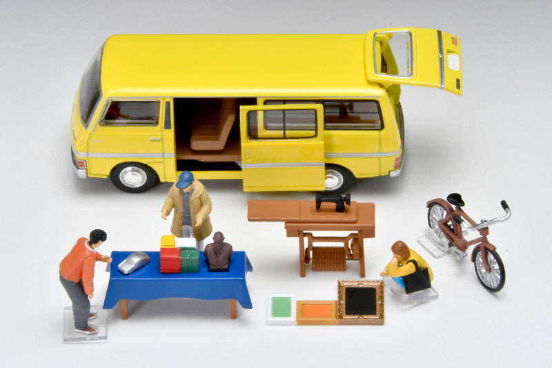 DAN-TOYS 突き刺す ELECTION MINI VAN DAN-291 現状品