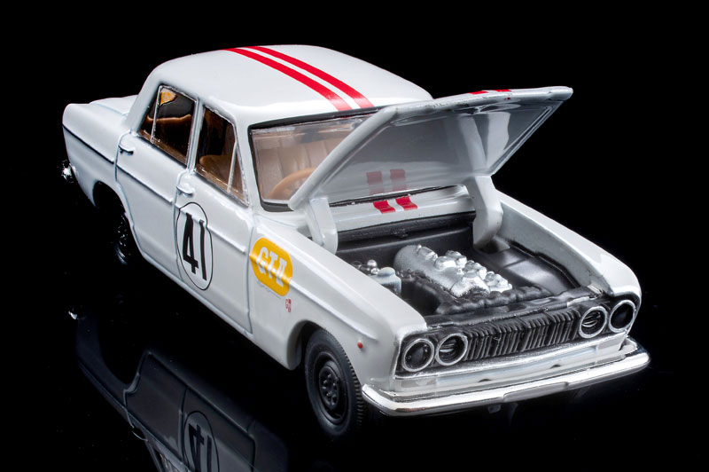 AmiAmi [Character & Hobby Shop] | Tomica Limited Vintage LV-213b Prince  Skyline GT 2nd Japan Grand Prix #41 (White)(Pre-order)