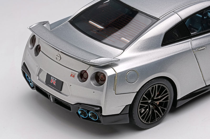 AmiAmi [Character & Hobby Shop] | 1/43 NISSAN GT-R Premium edition