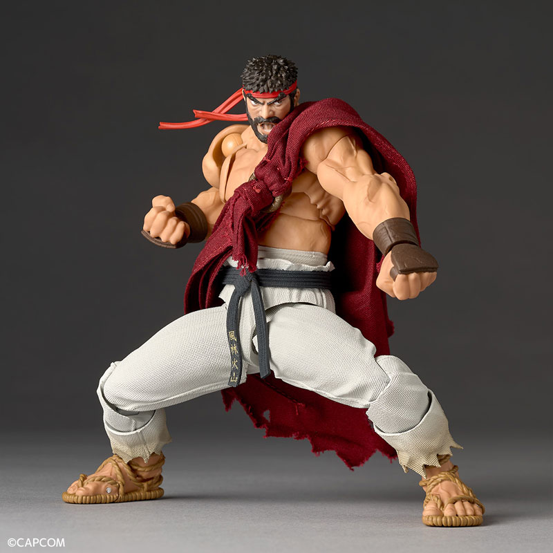 FIGURE-182369_08.jpg