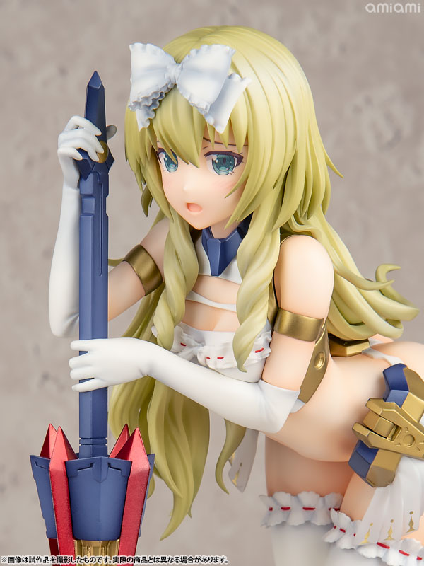 FIGURE-182937_10.jpg
