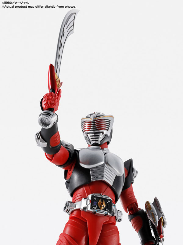 FIGURE-183232_11.jpg
