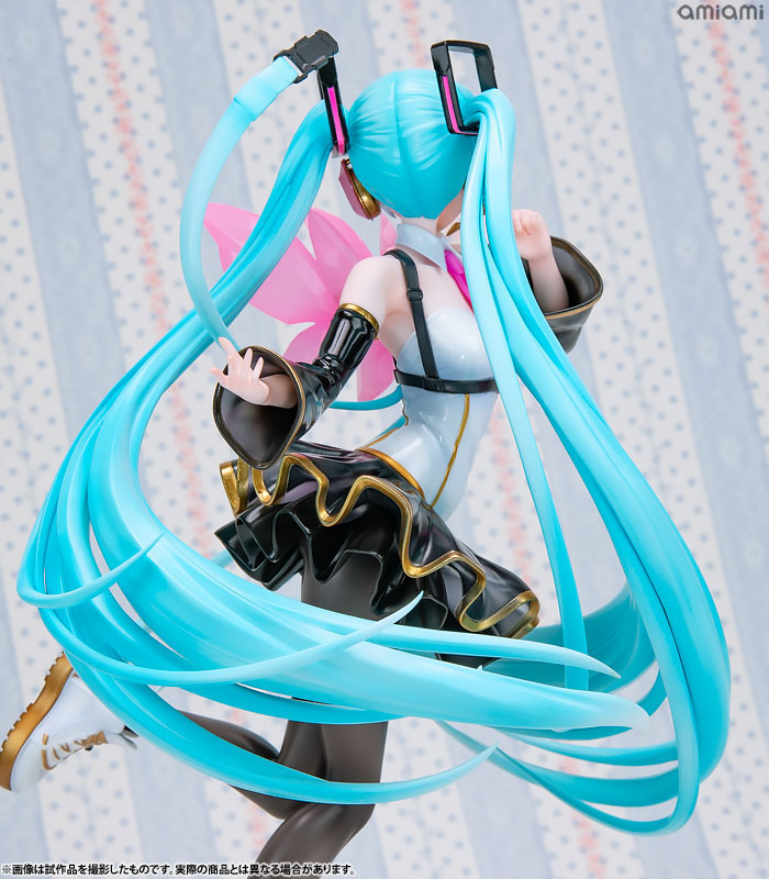 Happy birthday Lily and Miku! : r/Vocaloid
