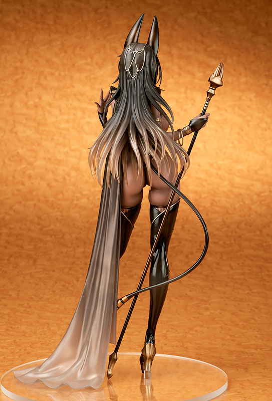 FIGURE-184067_05.jpg