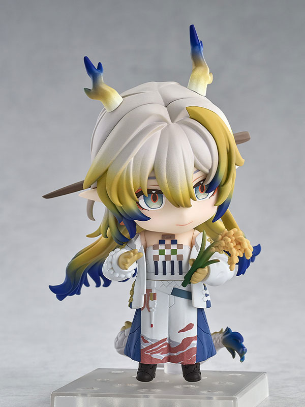 FIGURE-184403_04.jpg