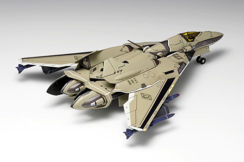 Amazon.com: Macross Frontier - VF-171 Nightmare Plus