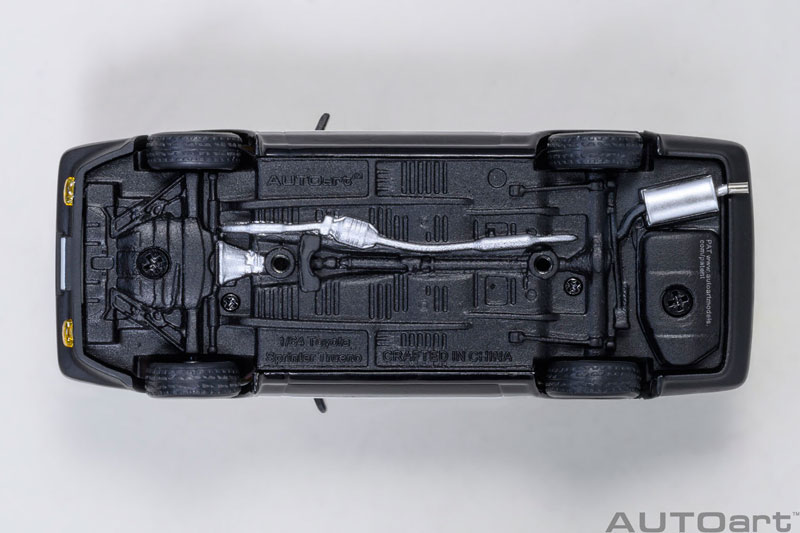 自動車 AUTOart TOYOTA SPRINTER TRUENO INITIAL D Autoart 1:18 Toyota Sprinter Trueno (AE86) Initial D Project