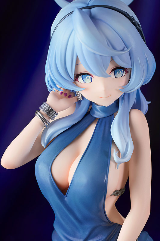 FIGURE-186126_13.jpg