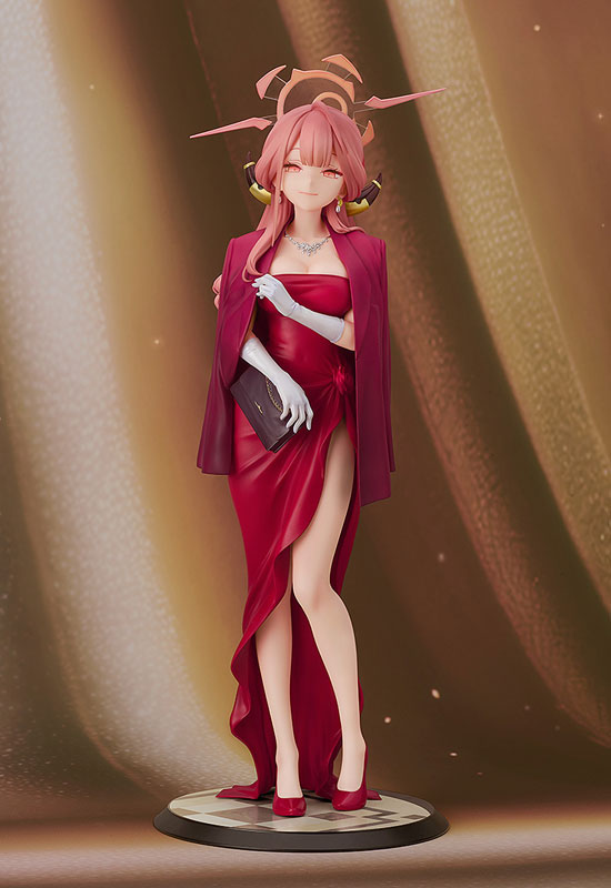 Good Smile Company Blue Archive Aru (Dress) 1/7 Complete Figure image 3