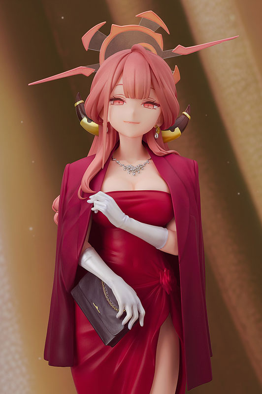 Good Smile Company Blue Archive Aru (Dress) 1/7 Complete Figure image 4
