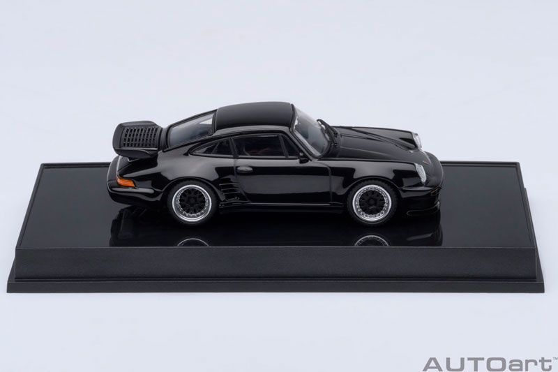 autoart 1/18 ポルシェ911 930 PREORDER* AUTOart 1:18 Porsche 911 (930) Turbo Wangan
