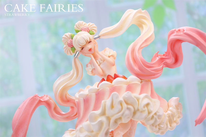 Cake Fairies Strawberry　ガレージキット　塗装済フィギュア WeArtDoing Cake Fairies Strawberry Ver Dessert Decor Figure by