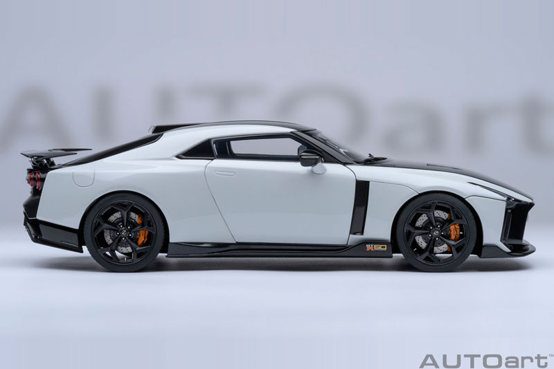 NISSAN GTR-50 1/18 ミニカー 世界限定50台モデル ホワイト NISSAN GTR-50 1/18 ミニカー 世界限定50台モデル ホワイト