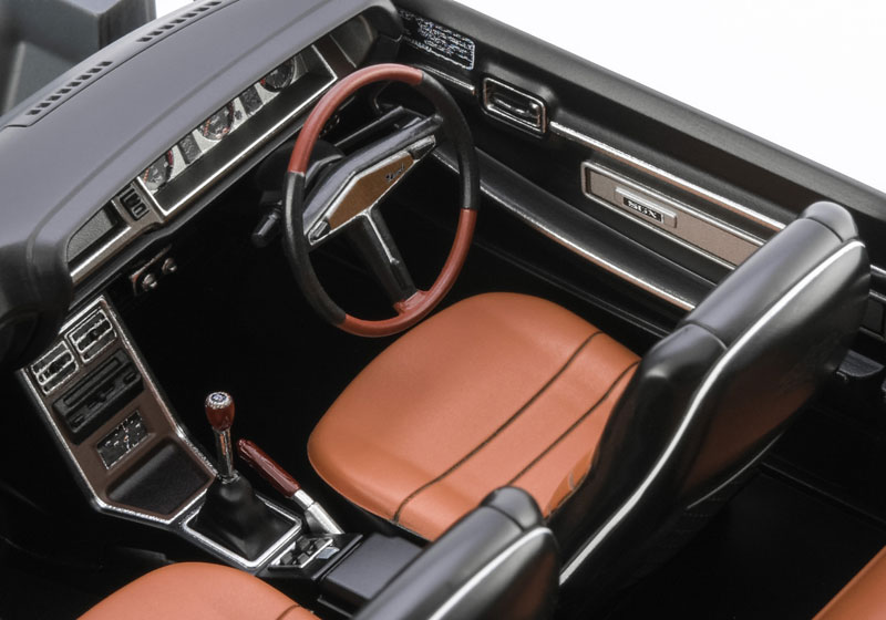 AmiAmi [Character & Hobby Shop] | 1/24 Nissan Laurel HT