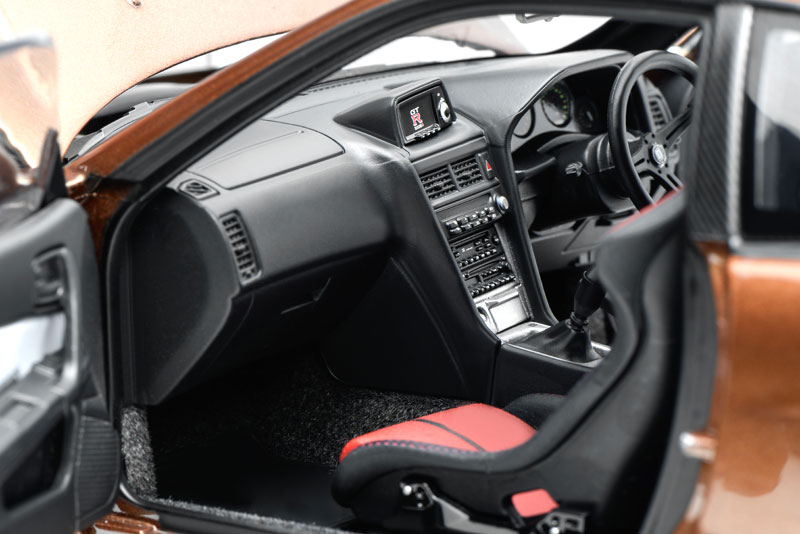 AmiAmi [Character & Hobby Shop] | 1/18 Nissan Skyline GT-R (R34