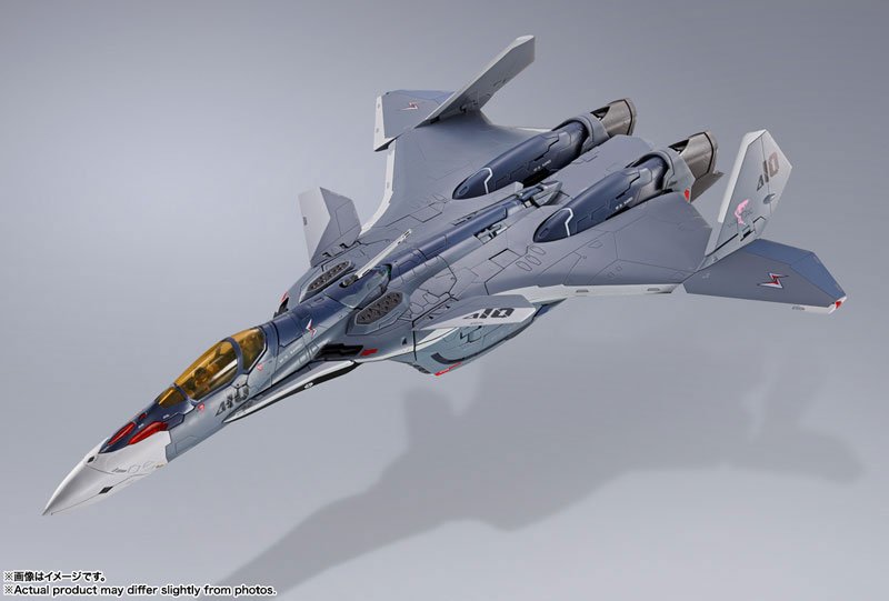 AmiAmi [Character & Hobby Shop] | DX Chogokin VF-31A Kairos
