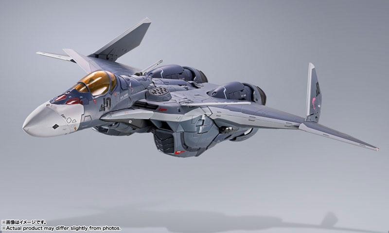 AmiAmi [Character & Hobby Shop] | DX Chogokin VF-31A Kairos