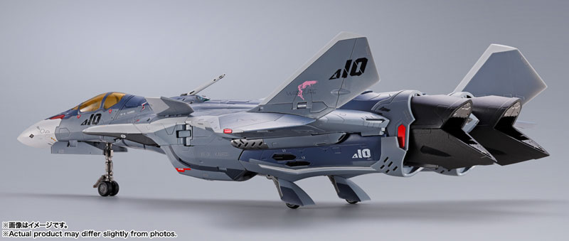 AmiAmi [Character & Hobby Shop] | DX Chogokin VF-31A Kairos