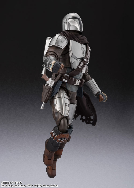 AmiAmi [Character & Hobby Shop] | S.H.Figuarts Mandalorian & Grogu