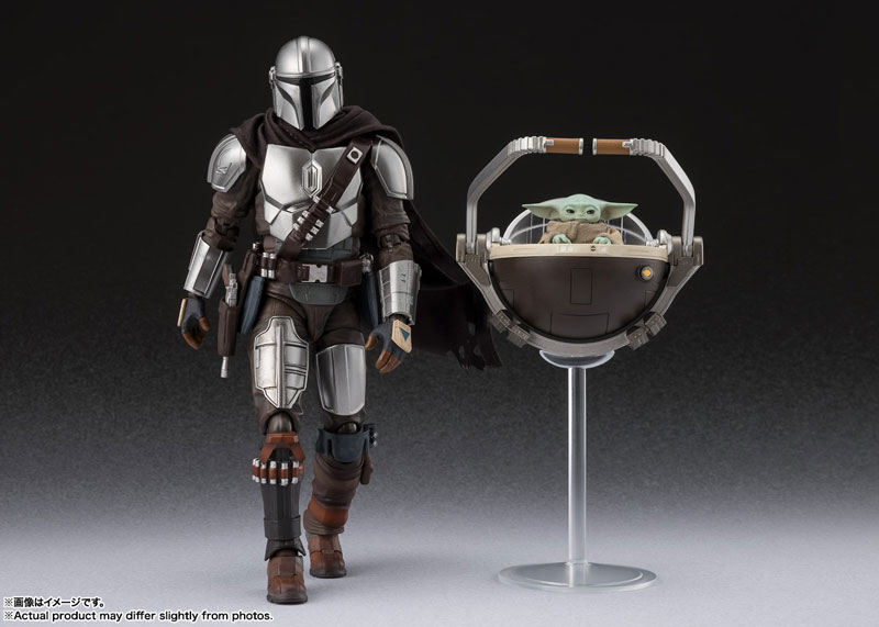AmiAmi [Character & Hobby Shop] | S.H.Figuarts Mandalorian & Grogu