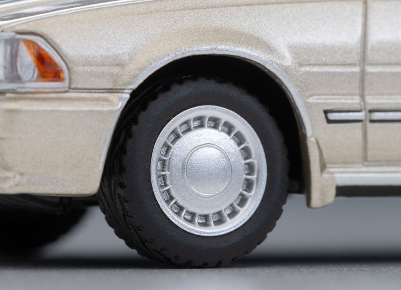 AmiAmi [Character & Hobby Shop] | LV-N368b Nissan Cedric HT V20