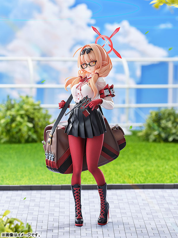 AmiAmi [Character & Hobby Shop] | Blue Archive Chinatsu 1/7