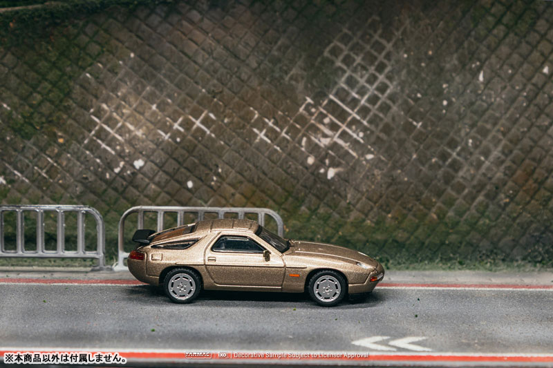 AmiAmi [Character & Hobby Shop] | 1/64 Porsche 928 S4 Platinum