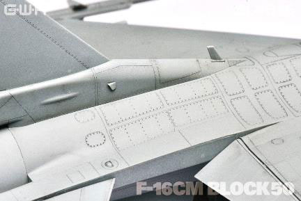 AmiAmi [Character & Hobby Shop] | 1/48 F-16CM BLOCK 50 Fighting