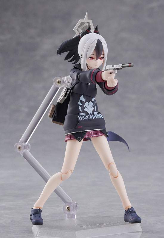 figma Kayoko pose bertarung dengan Demons Roar