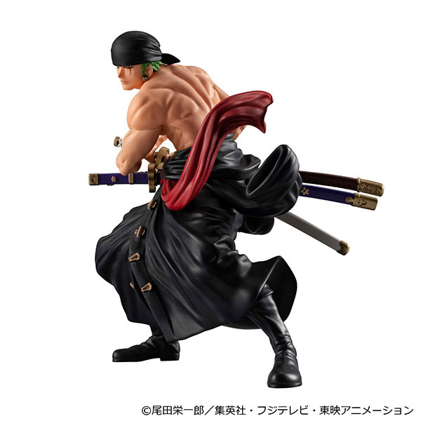 FIGURE-208034_02.jpg