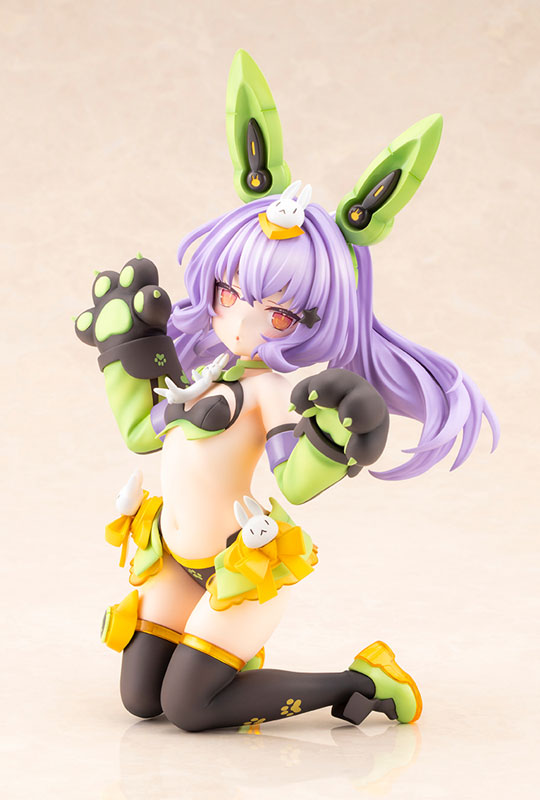 FIGURE-209080_02.jpg