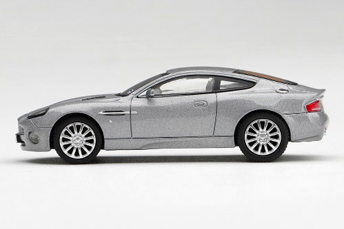 AmiAmi [Character & Hobby Shop] | 1/64 Aston Martin V12 Vanquish