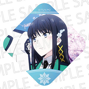 AmiAmi [Character & Hobby Shop]  Mahouka Koukou no Rettousei Visitor Arc  Diamond Shape Tin Badge Minami Sakurai(Released)