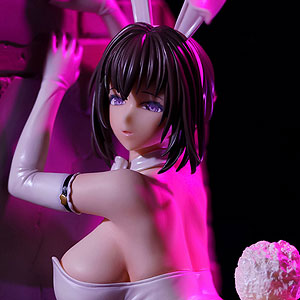 AmiAmi [Character & Hobby Shop] | Bunny Girl Momoko Black Ver. 1/5 Complete  Figure(Released)