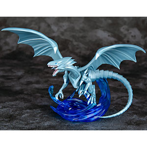 遊戯王　フィギュア　36体　まとめ売り　MonstersLEGION 青眼の白龍 61wK2mFnNqL._AC_UF894,